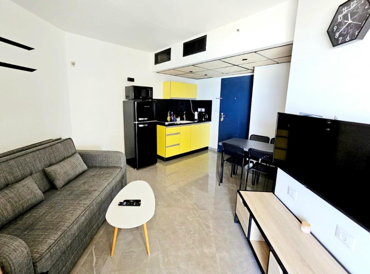 Go To Apartments In Leonardo バト・ヤム エクステリア 写真