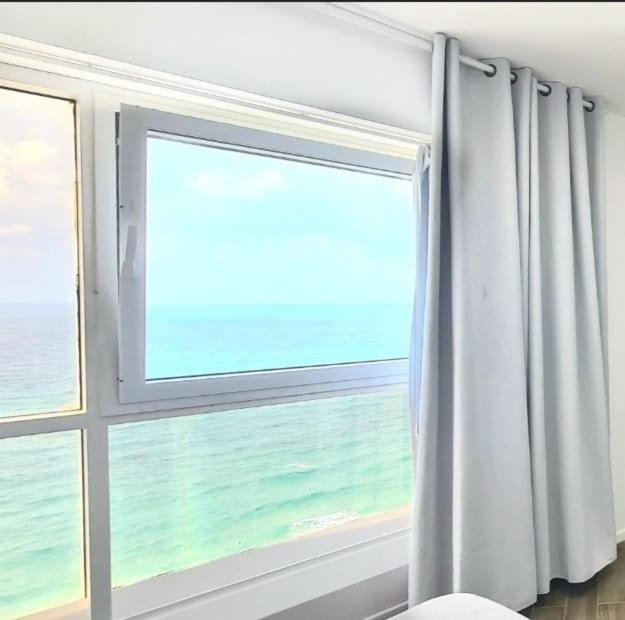 Go To Apartments In Leonardo バト・ヤム エクステリア 写真