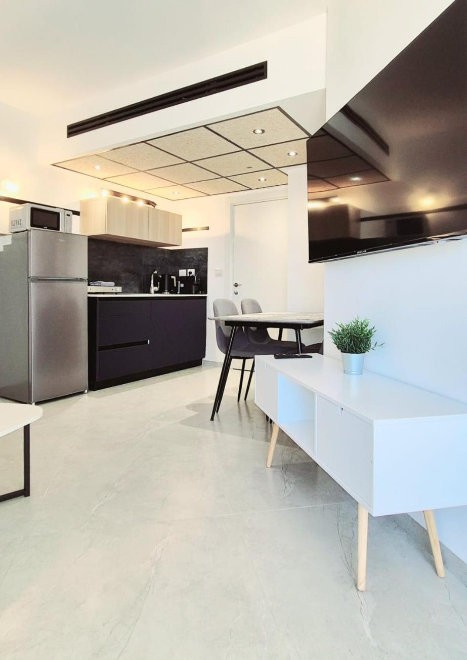 Go To Apartments In Leonardo バト・ヤム 部屋 写真